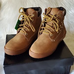 NEW Pastry Butter Boot/Sneaker